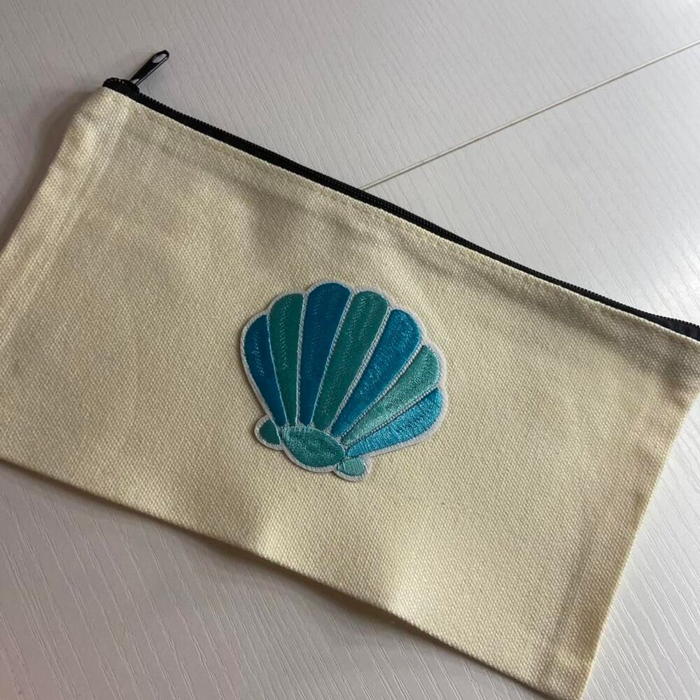 Seashell Zipper Pouch
